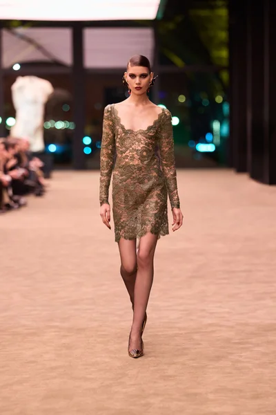 Look 47